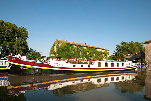 Le Somail Barge 2